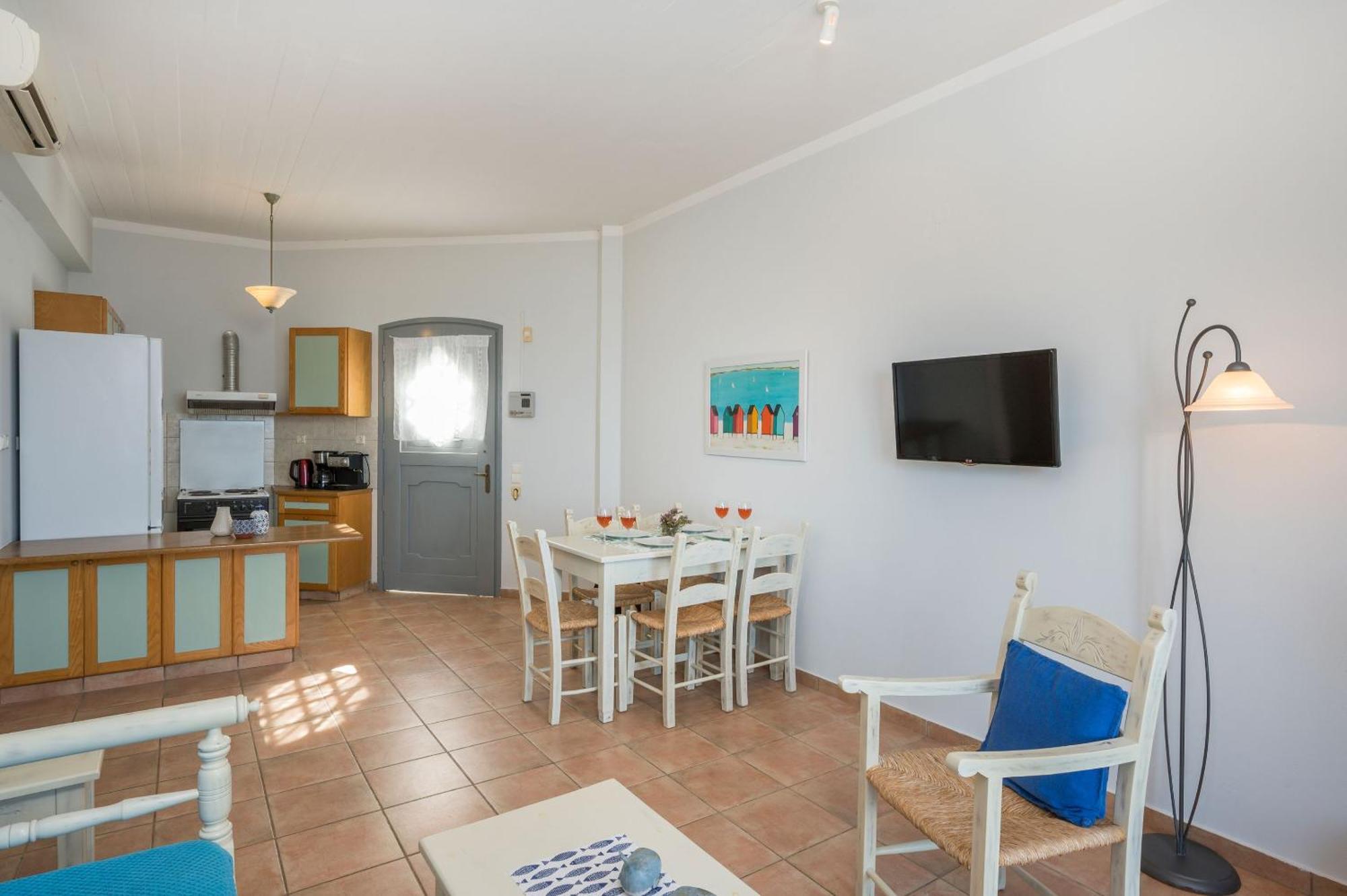 Kiani Sea View Apartments Ставрос Номер фото